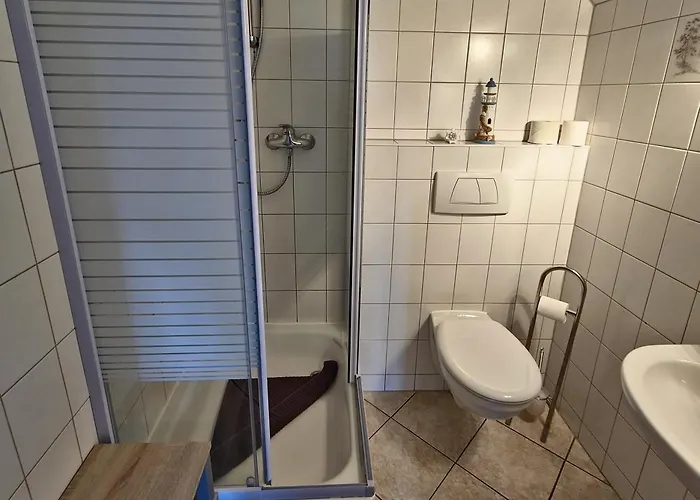 Fischstuebchen Neeberg 1 - Wald Und Wiese *